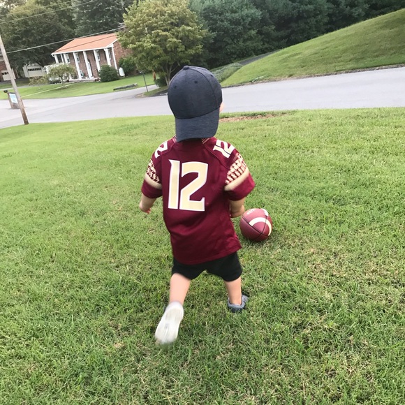 Meet your Posher, Madison - Picture 1 of 1